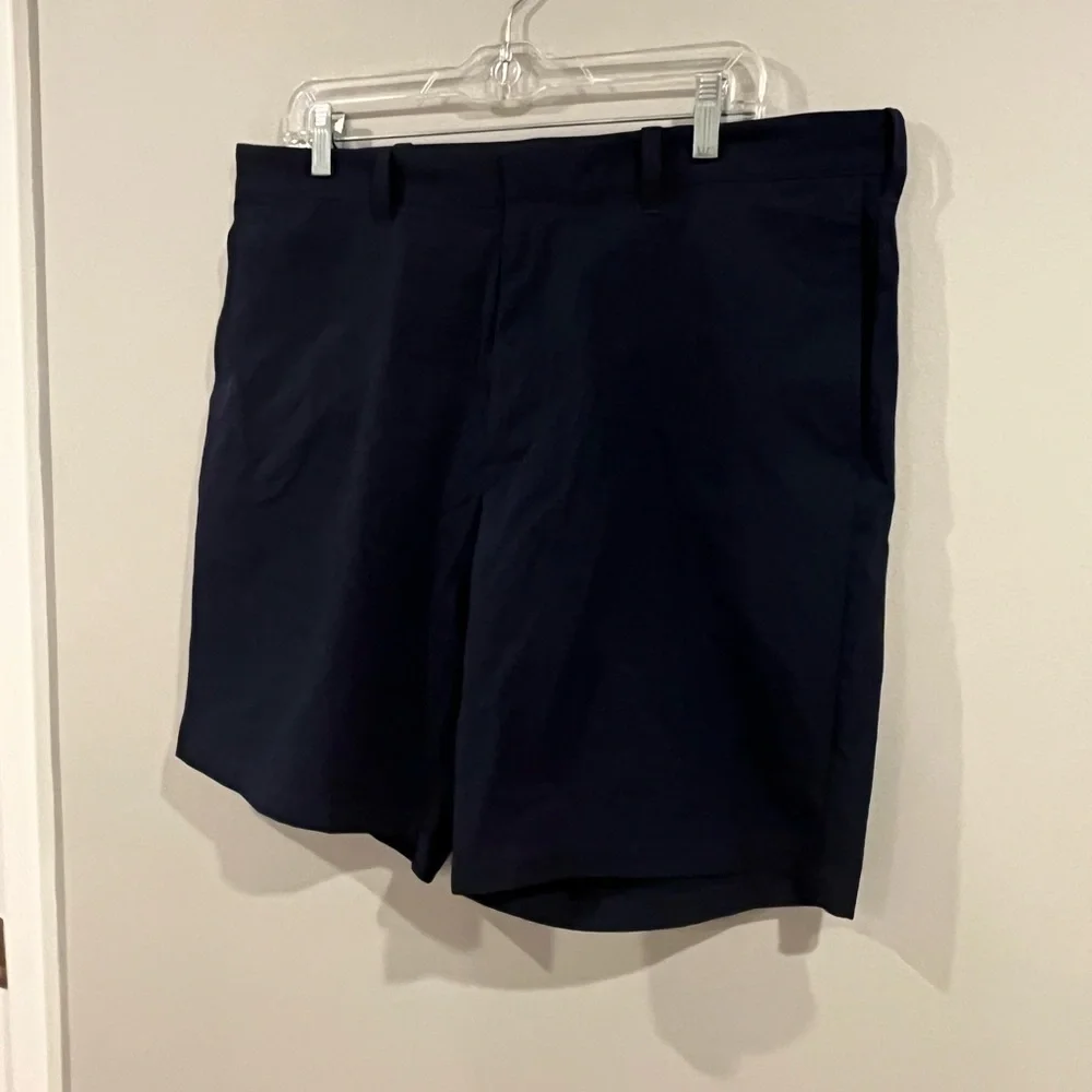 J.Crew Golf Shorts Men's Size 36 Inseam 9